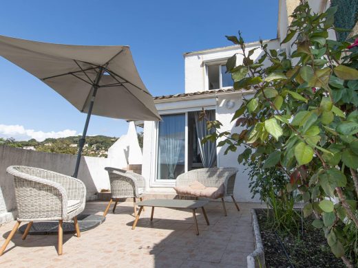 Location de villas et d’appartements en Corse du Sud avec conciergerie premium